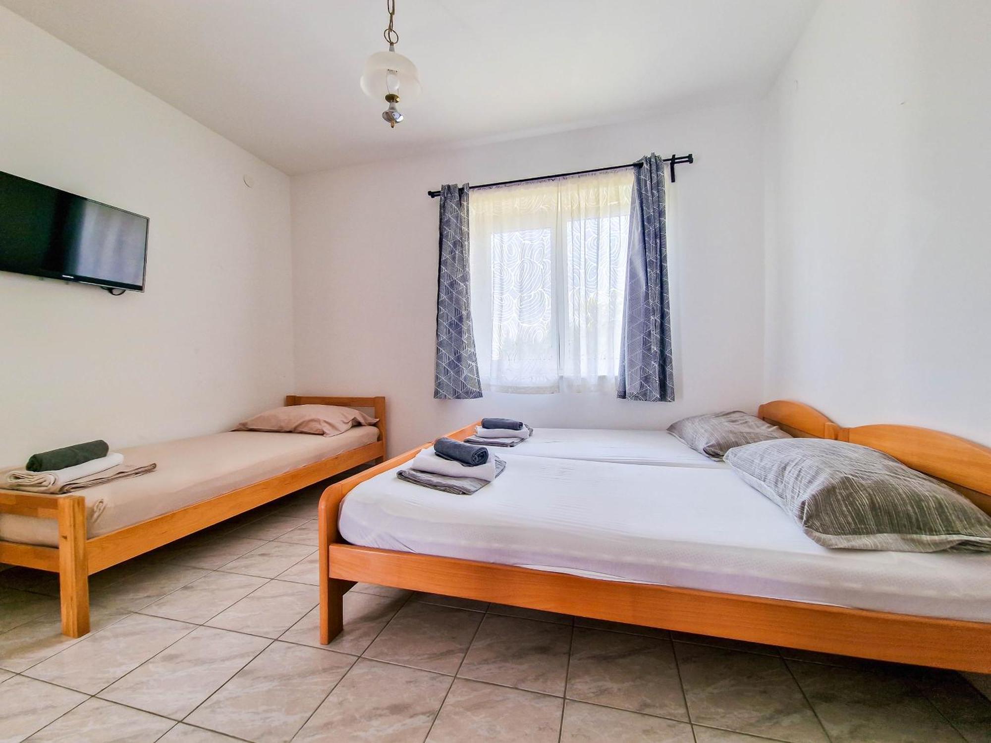 Avada Premium Apartment Novalja Exterior photo