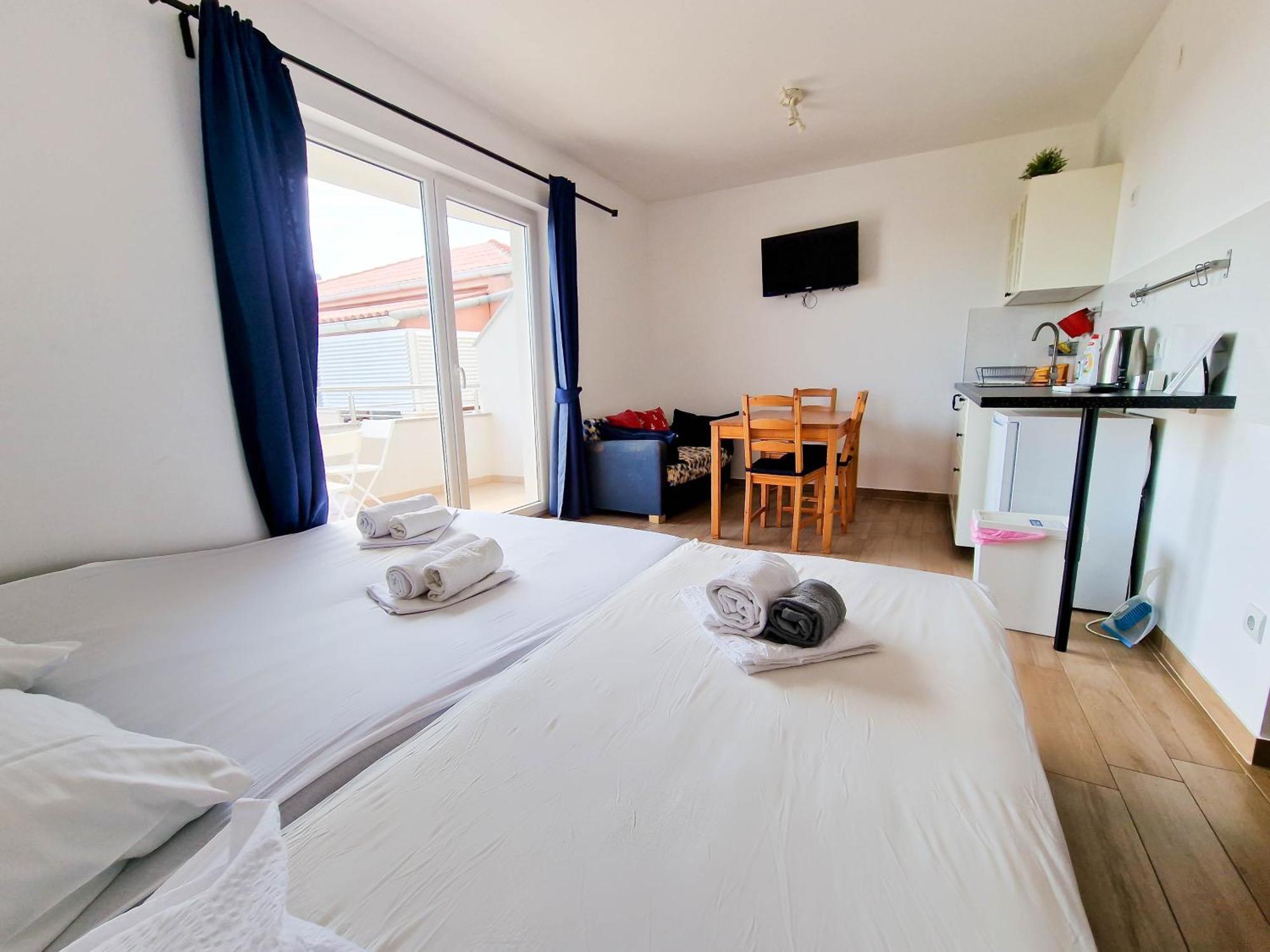 Avada Premium Apartment Novalja Exterior photo